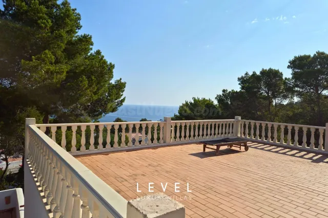 Chalet 5 habitaciones 230m² en venta - Sant Joan de Labritja - foto 4