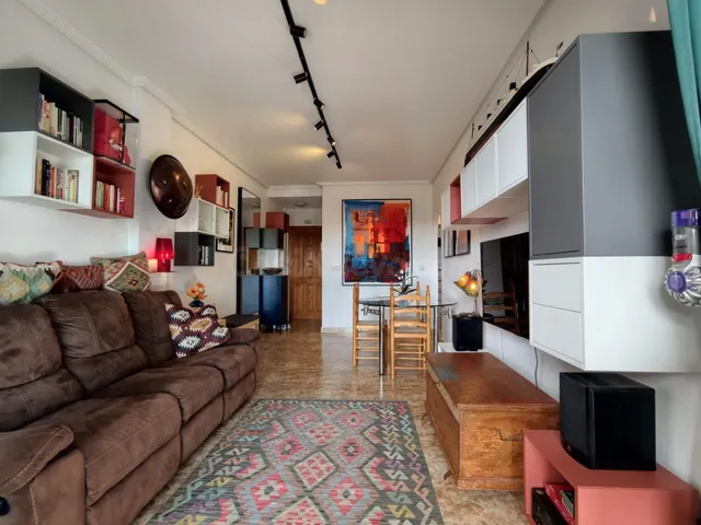 Ático con 2 habitaciones, solárium privado, garaje y vistas  - foto 3