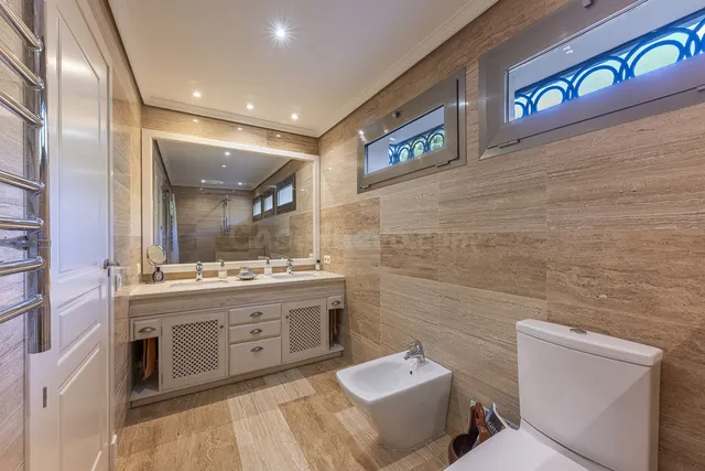 Chalet 5 habitaciones 459m² en venta - Marbella — 3