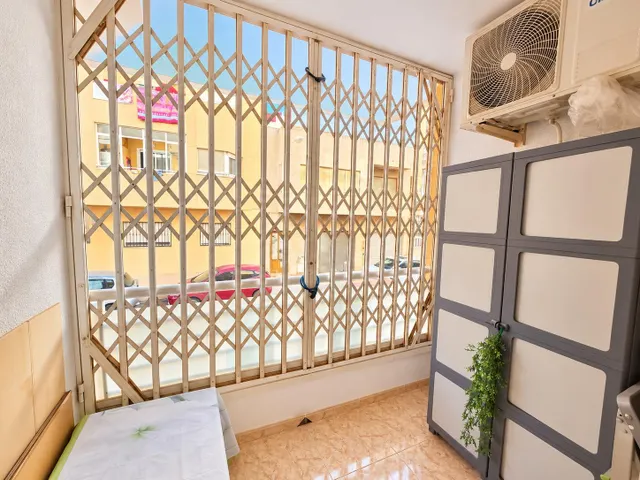 PLANTA BAJA - 2 DORMITORIOS - 2 BAÑOS - 87M2 - PATIO — 9
