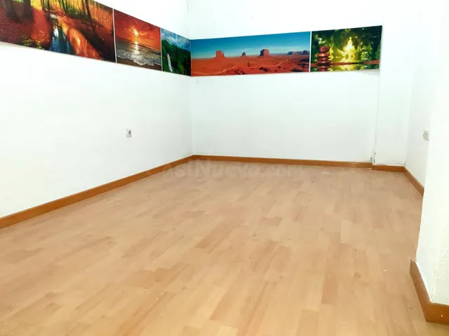 Local comercial 110m² en venta - AVENIDA DE MADRID - foto 5