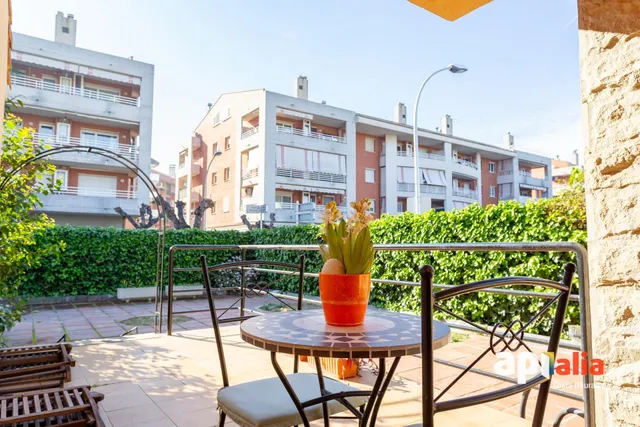 CHALET EN EL CENTRO DE SALOU 5 habitaciones — 25