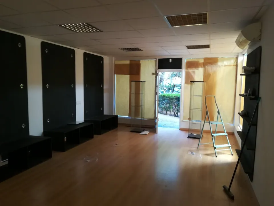 ALQUILER LOCAL COMERCIAL EN NERVIÓN