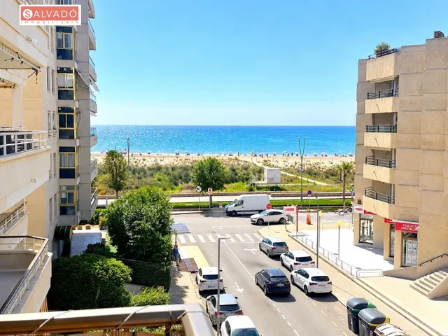 ESPECTACULAR PISO LATERAL CON FANTASTICAS VISTAS AL MAR !!!!