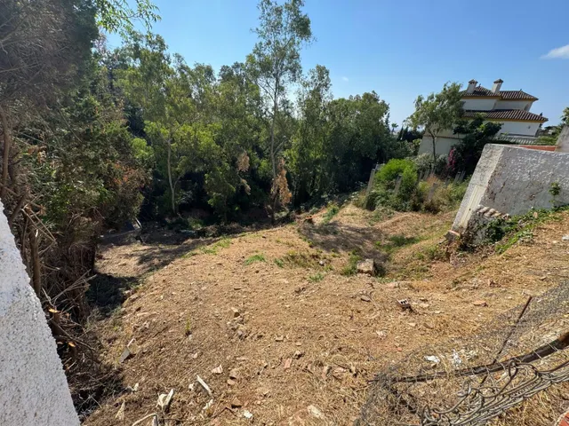 Exclusiva Parcela en Venta en Campo Mijas — 2