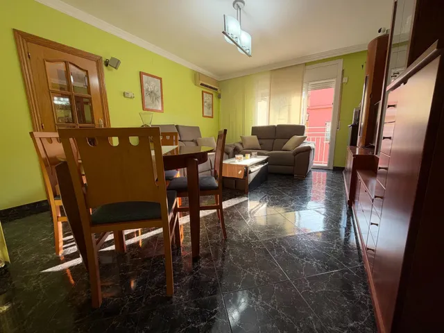 Último piso de 4 dormitorios con balcón — 28