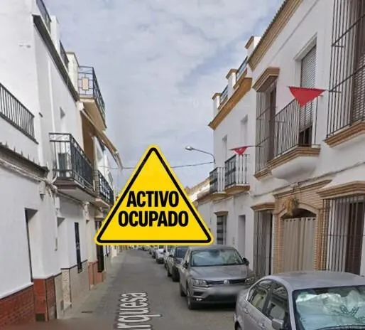 LOCAL COMERCIAL EN LA CAMPANA