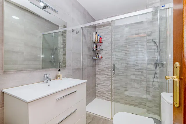 Casa 3 habitaciones 155m² en venta - Albolote - foto 5