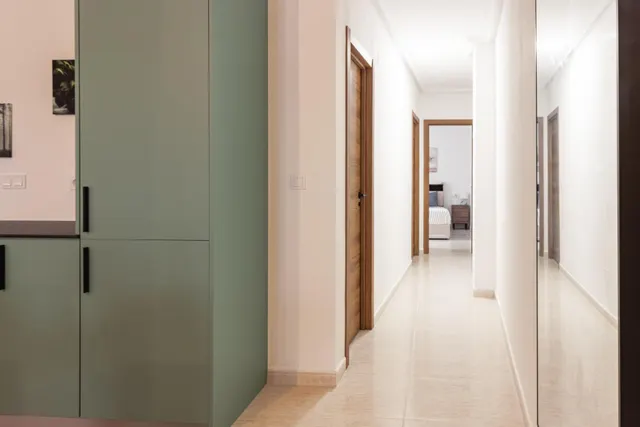 Apartamento elegantemente reformado, céntrico y espacioso. Balcón con orientación oeste ¡y a solo 550 m de Playa del Cura! — 13