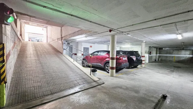 Plaza de aparcamiento en Foners: cómoda, segura y bien ubica - foto 5