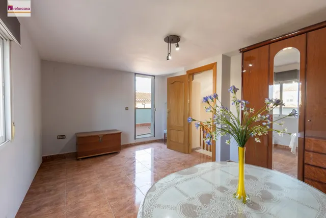 Casa independiente a 5 minutos de Granada en buen estado para entrar a vivir — 43
