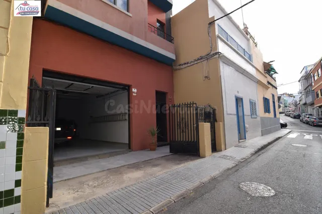 Casa 9 habitaciones 400m² en venta - La Isleta