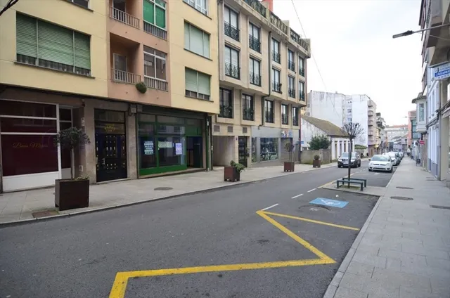 Local comercial en venta — 32