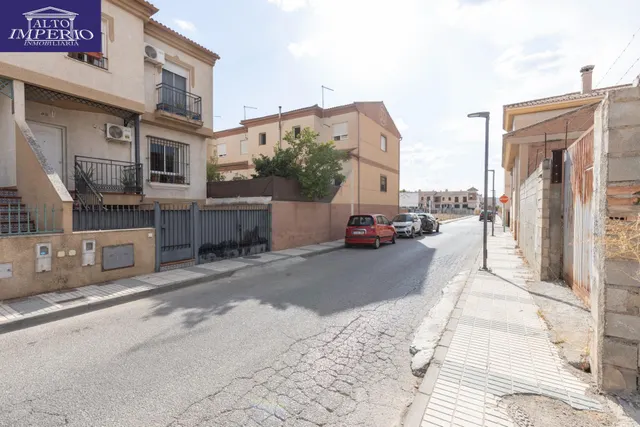 Adosado en Cijuela con buen acceso — 46