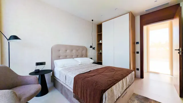 Villa 4 habitaciones 425m² en venta - Centro de la Ciudad Quesada — 18