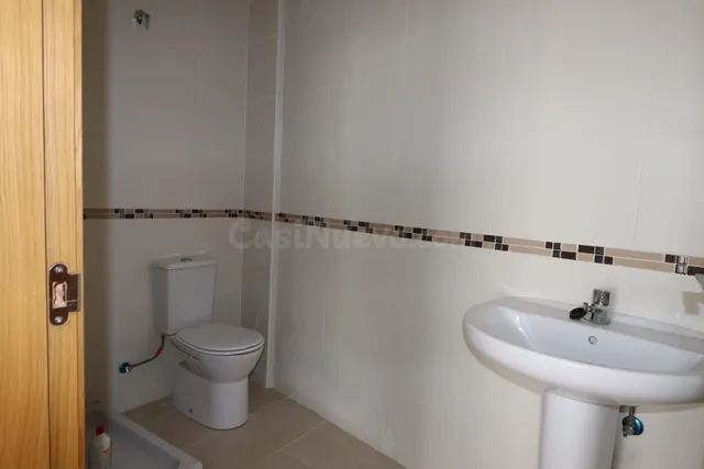 EXCLUSIVO LOCAL EN AVENIDA DE RONDA — 4