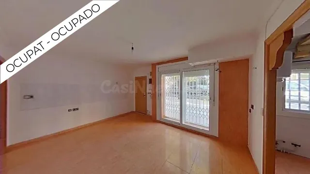 PLANTA BAJA OCUPADA 82 M2, 3 habitaciones, CARRER SABADELL, 