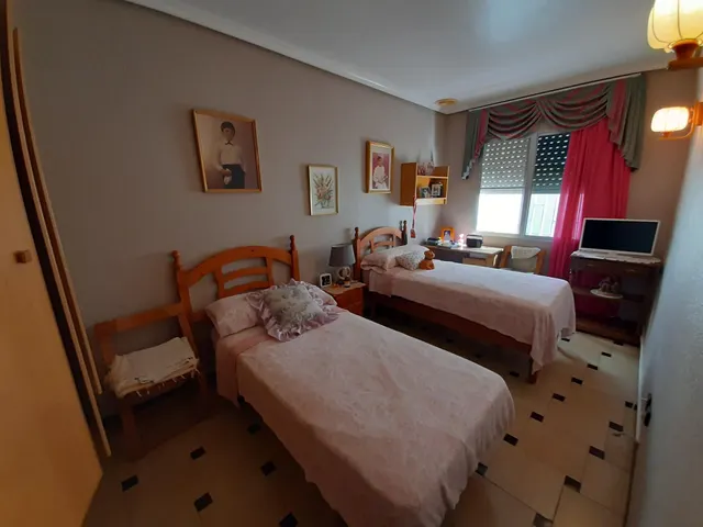 CASA MUY GRANDE Y ESPACIOSA EN VENTA!! — 19