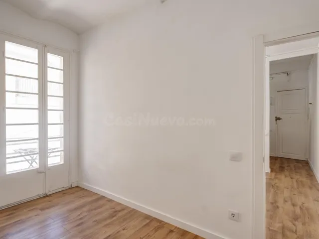 Piso en oferta en la barceloneta — 4