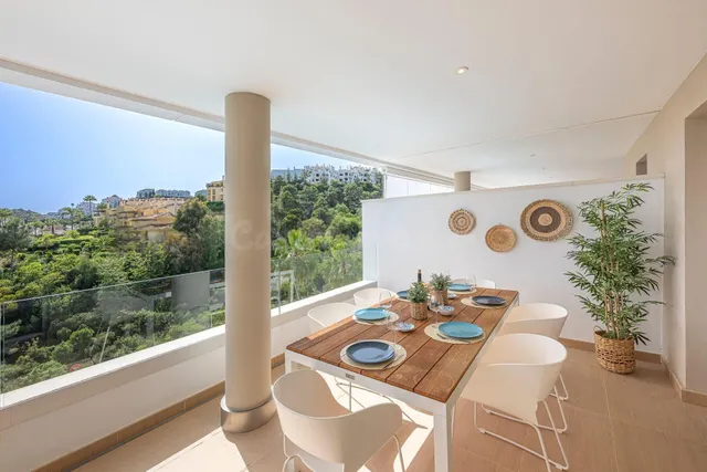 Ático Dúplex con Vistas Panorámicas al Mar en Botanic, Benah - foto 3