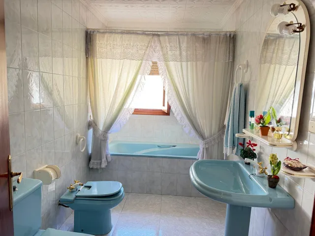 GRAN CASA EN VILLANUEVA DE TAPIA SALE A LA VENTA¡¡¡¡¡¡¡¡¡¡!!!!!! — 28