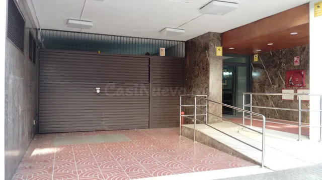 Plaza parking 9m² alquiler Eixample Barcelona centro — 2