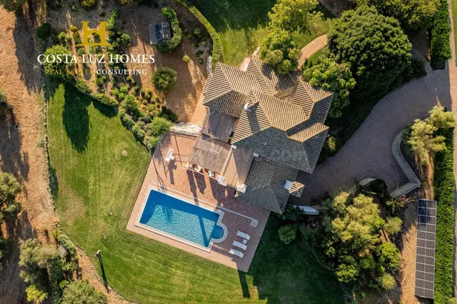 Villa 4 habitaciones 381m² en venta - Campo de golf - foto 4