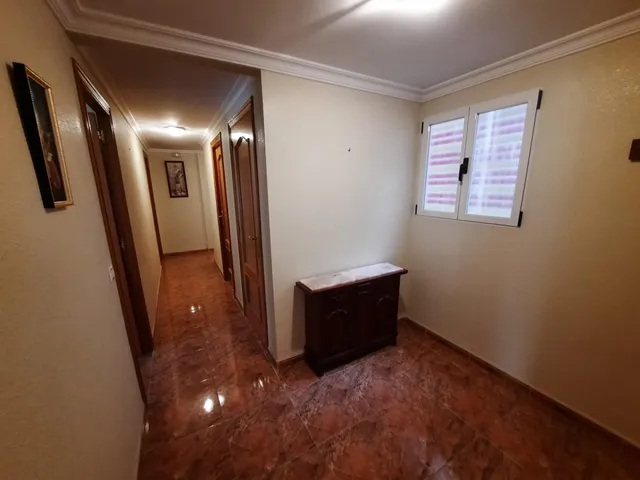 VIVIENDA DE 4 DORMITORIOS EN CAUDETE — 7