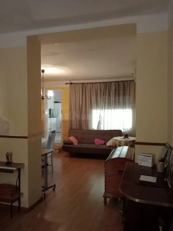 CASA PLANTA BAJA.. MUY CERCA DE TODO - foto 2
