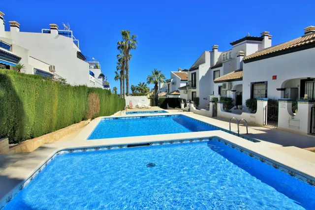 Bungalow 2 habitaciones 64m² en venta - Los Dolses — 28