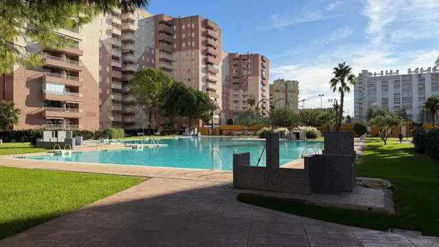 ¡Vistas despejadas al mar desde un piso 11 en Residencial El Brezo! — 29