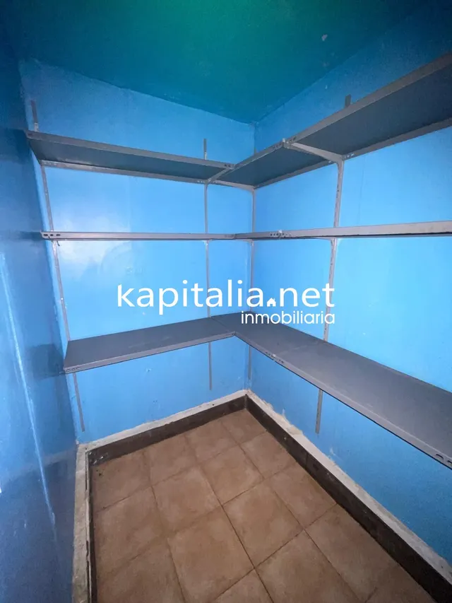 Local comercial a la venta en Ontinyent (Valencia) — 7