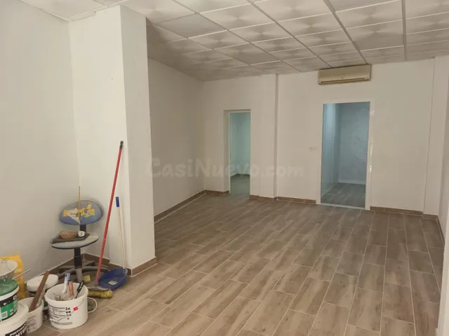 Local comercial en venta en avenida principal – Gran visibil - foto 5