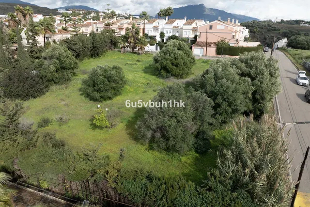 Parcela en venta - Costa Del Sol — 9