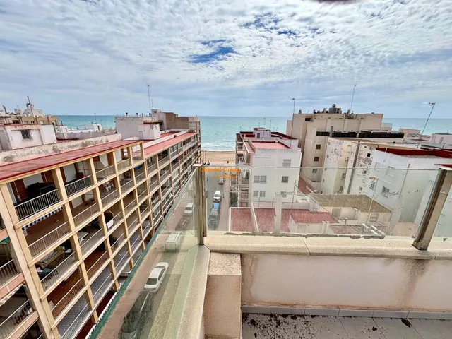 Piso en Guardamar del segura en primera línea del mar — 16