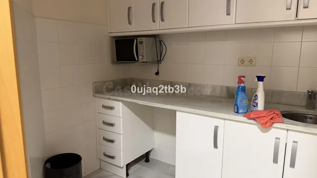 Oficina 10 habitaciones 366m² en venta - Marbella — 4