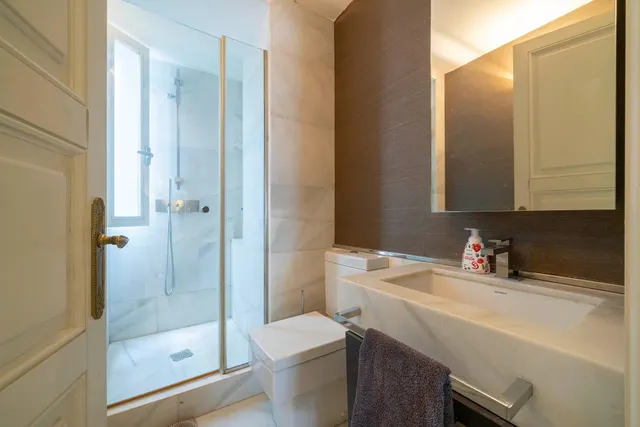 VIVIENDA DE AUTOR | 178 m2 | 7ª PLANTA | 5 DORMITORIOS | PARQUE DE LAS AVENIDAS — 26