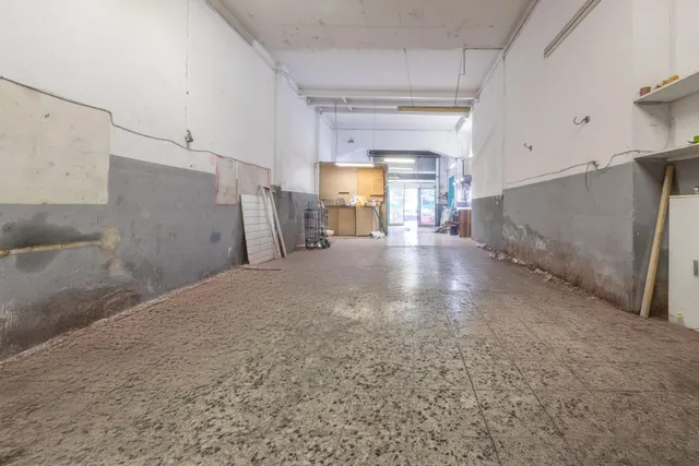 LOCAL COMERCIAL EN EL CENTRO DE TARRAGONA. — 11