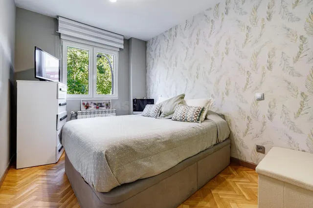 Piso en venta en zona Las Rosas, Madrid - foto 3