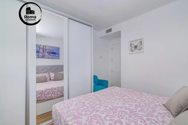 Precioso duplex moderno con patio — 16