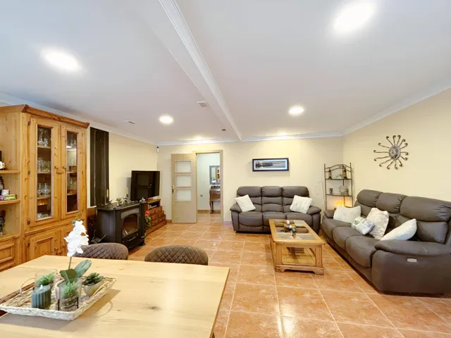 Gran oportunidad! Finca con dos viviendas independientes. — 5