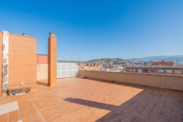 Exclusivo atico en residencial gran parque  en venta de 4 dormitorios en el barrio albayda — 8