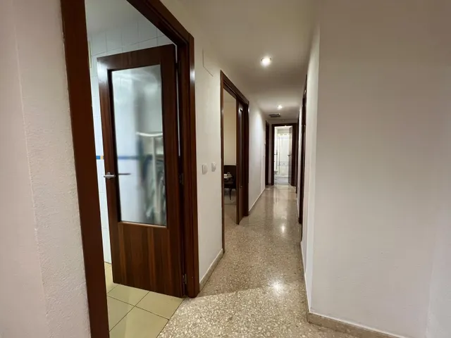 ¡Vivienda VPO de 4 dormitorios y 2 baños con piscina, terraza y garaje, en Noreña! — 33