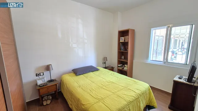 OPORTUNIDAD EN ALICANTE — 8