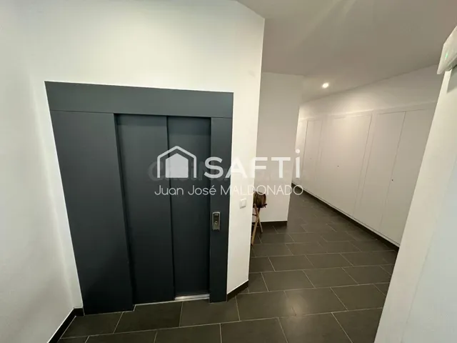 Piso reformado en Benicarló con terraza y ascensor - foto 4