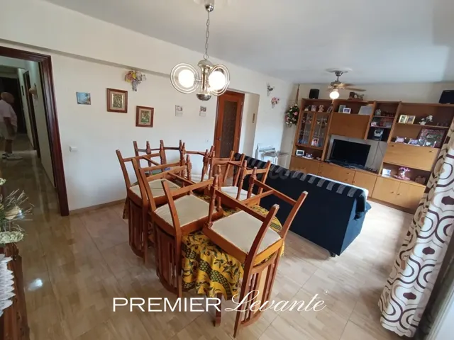 Piso en Villajoyosa — 3