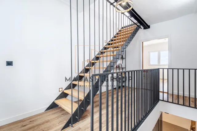 Hay casas que simplemente se visitan… y otras que se sienten desde el primer instante. — 32