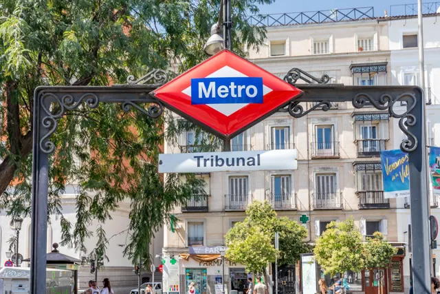 PISO EN FUENCARRAL, TOTALMENTE EQUIPADO Y CON RENTABILIDAD DEL 3,7 % — 30