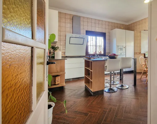 ALQUILER CHALET CON PARCELA EN HIGUERA DE VARGAS — 23