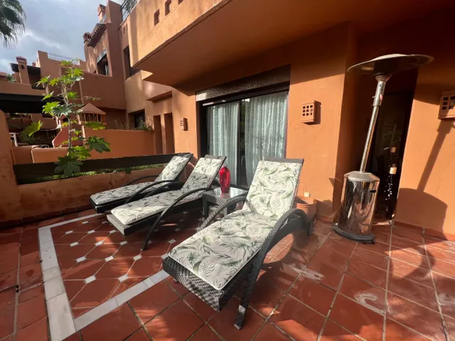 Lujoso apartamento Duplex en una exclusiva  urbanizacion en Puerto Banus Azambra hill club — 21